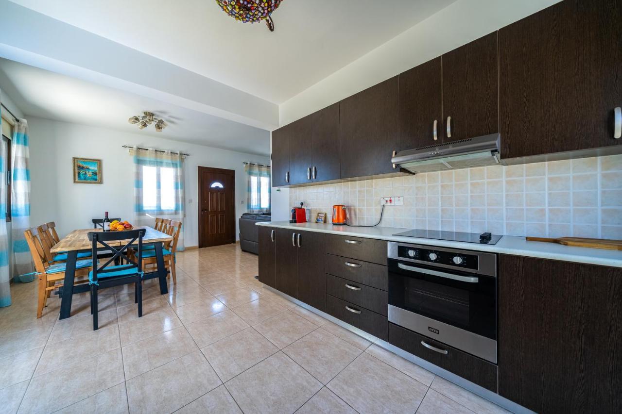Anna-maria 3 Bedroom Villa *